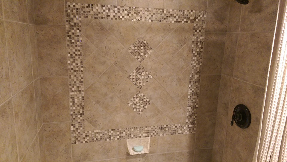 Porcelain Tile Shower Surround w/ Glass Mosaic Inlay